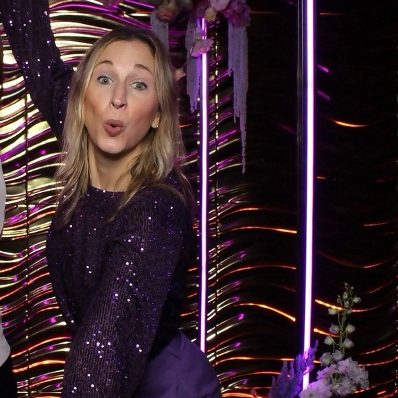 Meet your Posher, Mara - Picture 3 of 3